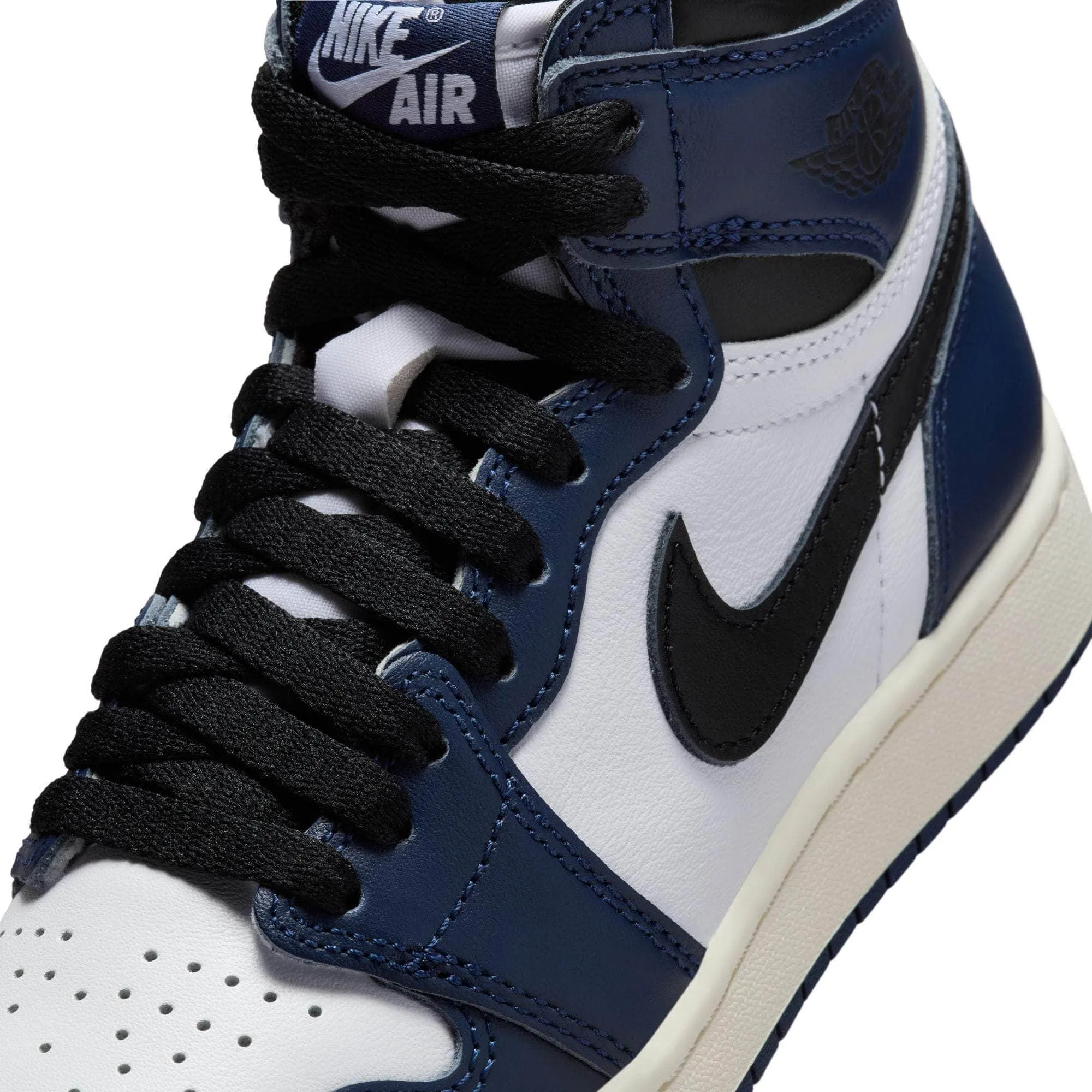 Air Jordan 1 Retro High OG "Midnight Navy" - Boy's Grade School