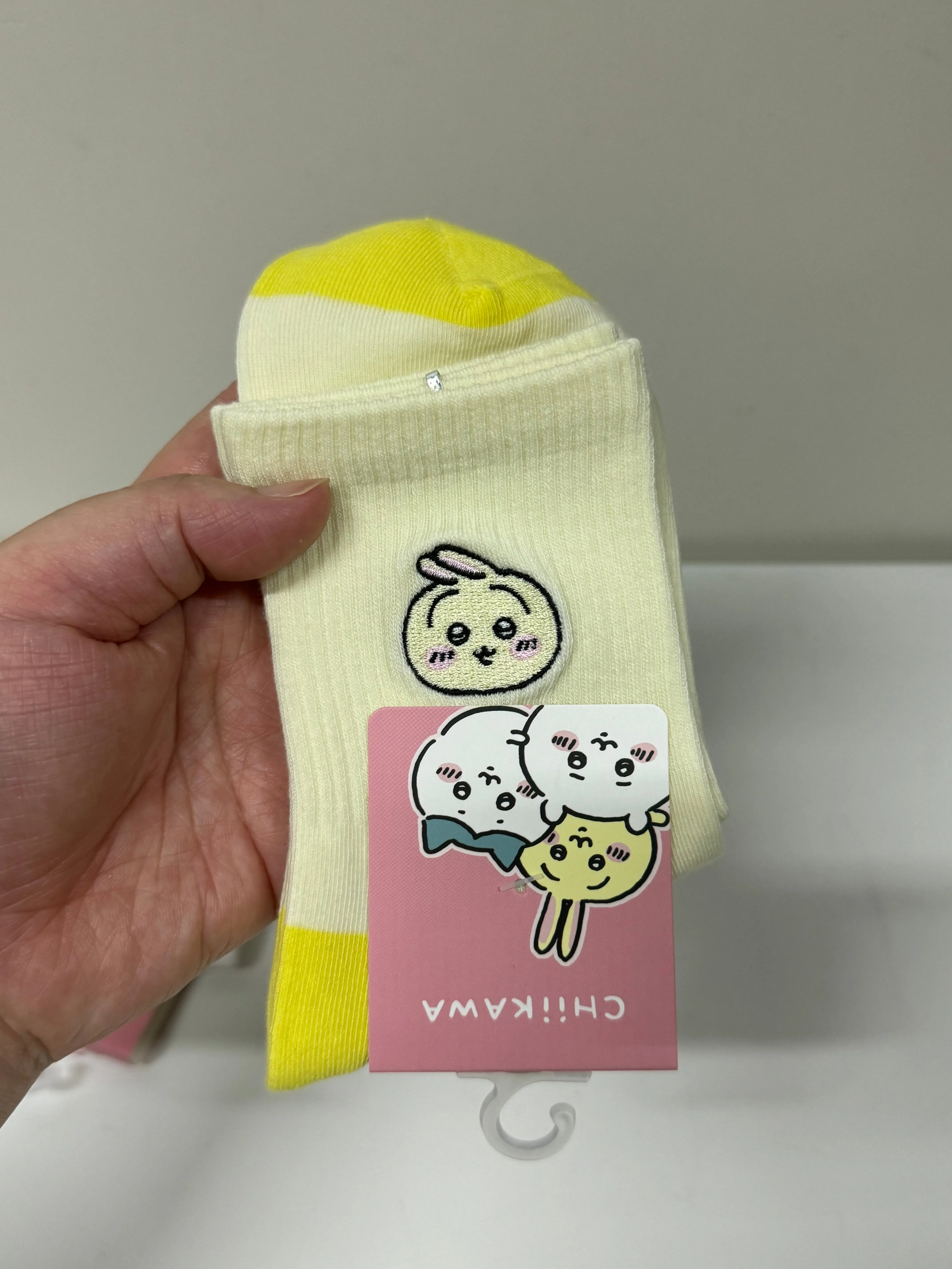 ChiiKawa X Miniso | ChiiKawa Hachiware Usagi Socks with Embroidery Logo - Kawaii items Room Decoration doll