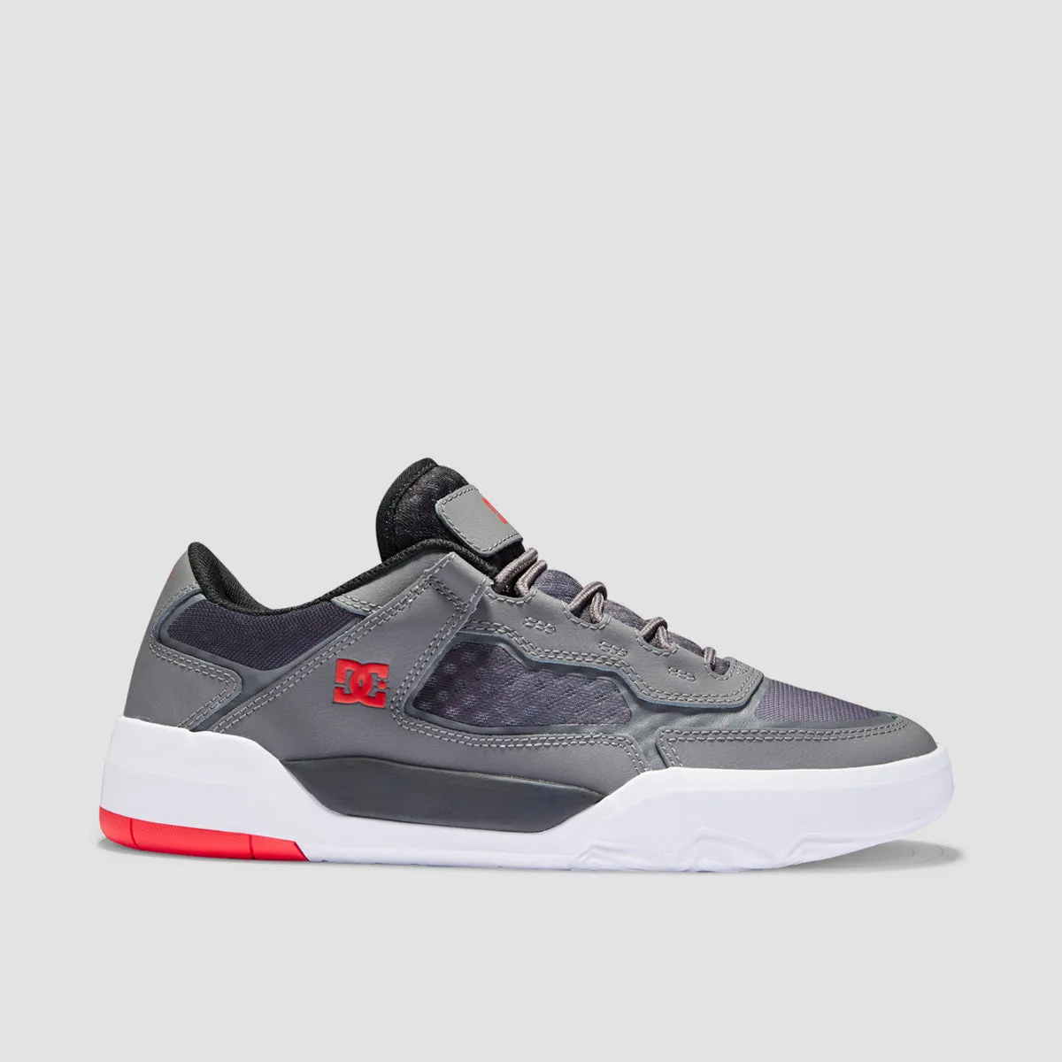 DC Metric Shoes - Grey/Black/Red