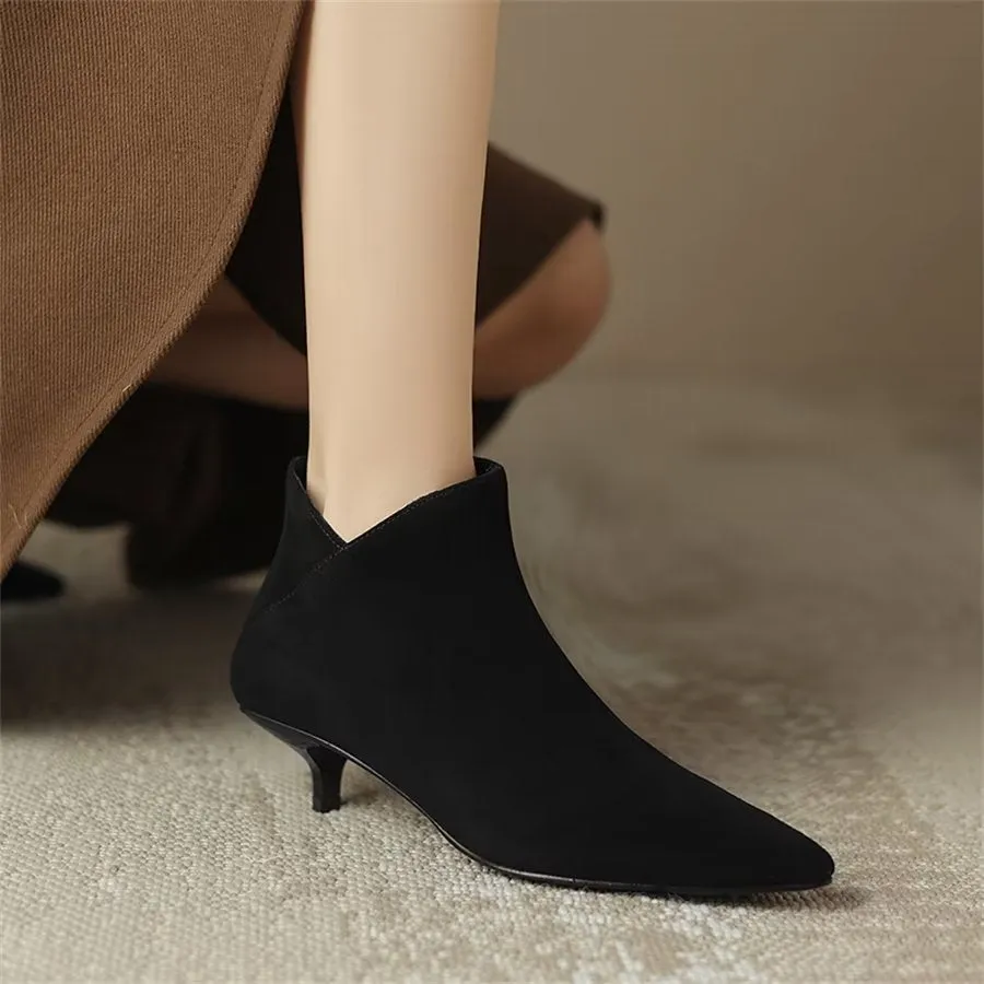 Elegant Cow Leather Pointed Toe Zipper Boots