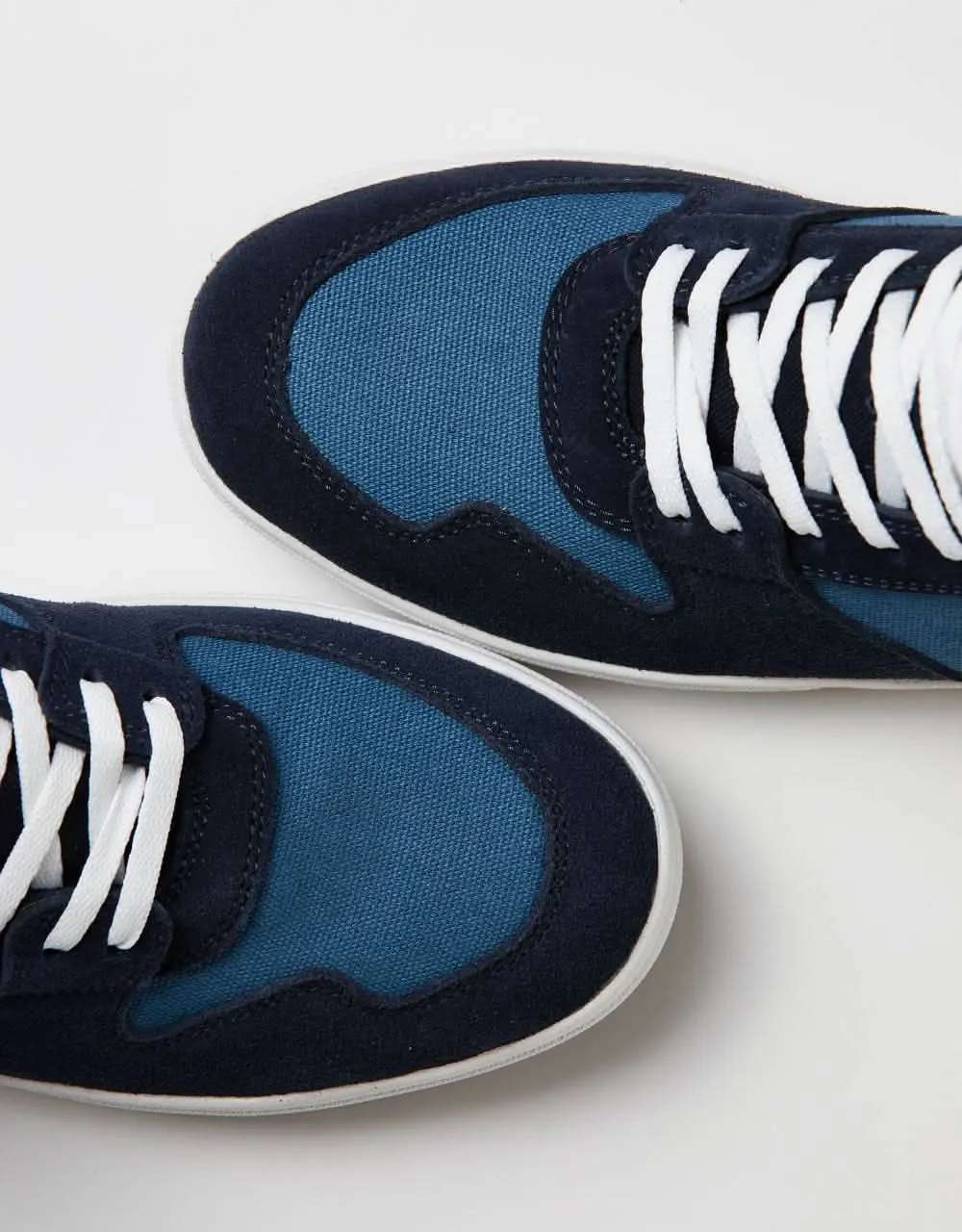 Lakai Villa Skate Shoes - Slate/Navy Suede