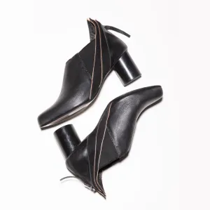 Manu Black Heel Ankle Boots