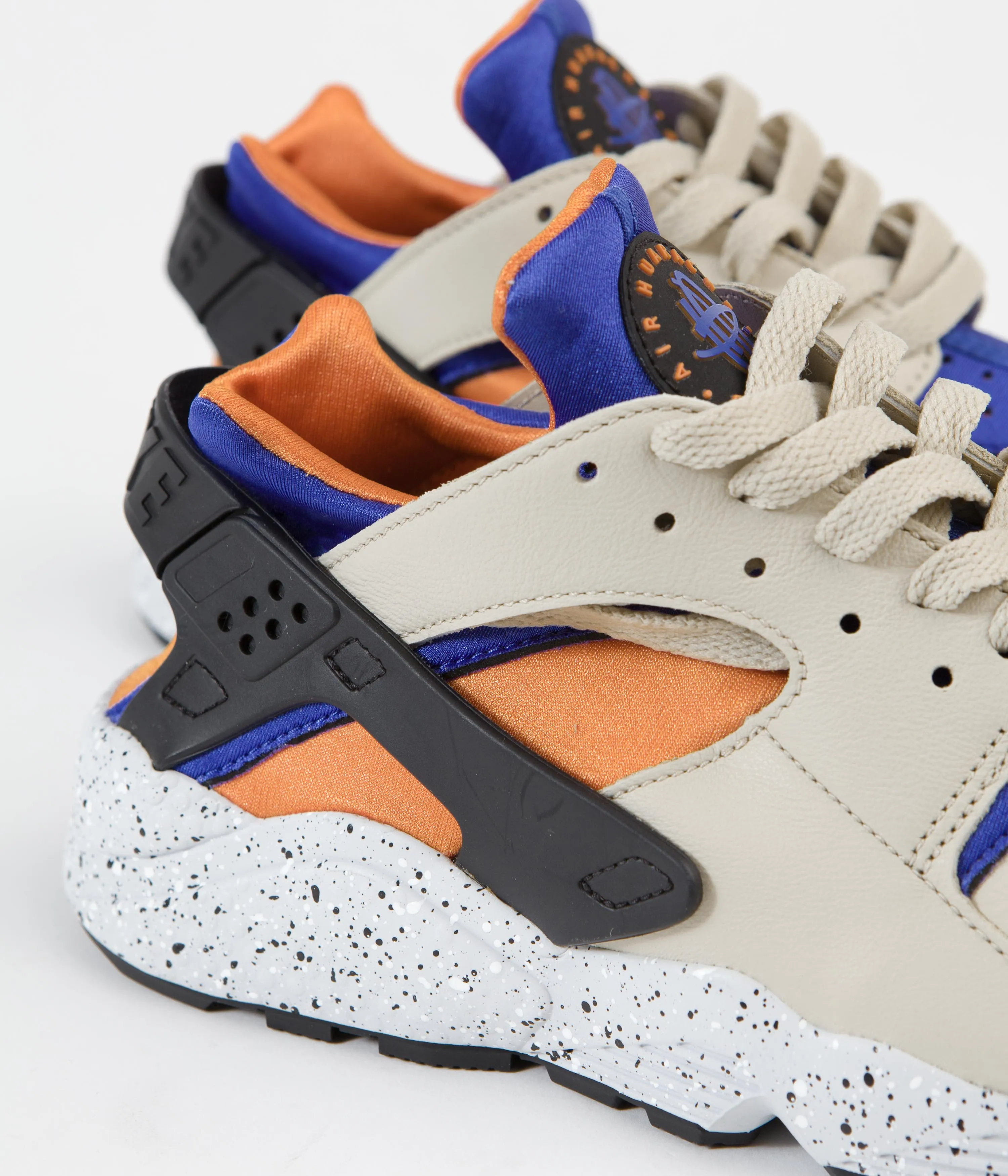 Nike Air Huarache Shoes - Rattan / Hyper Royal - Bright Mandarin - Black