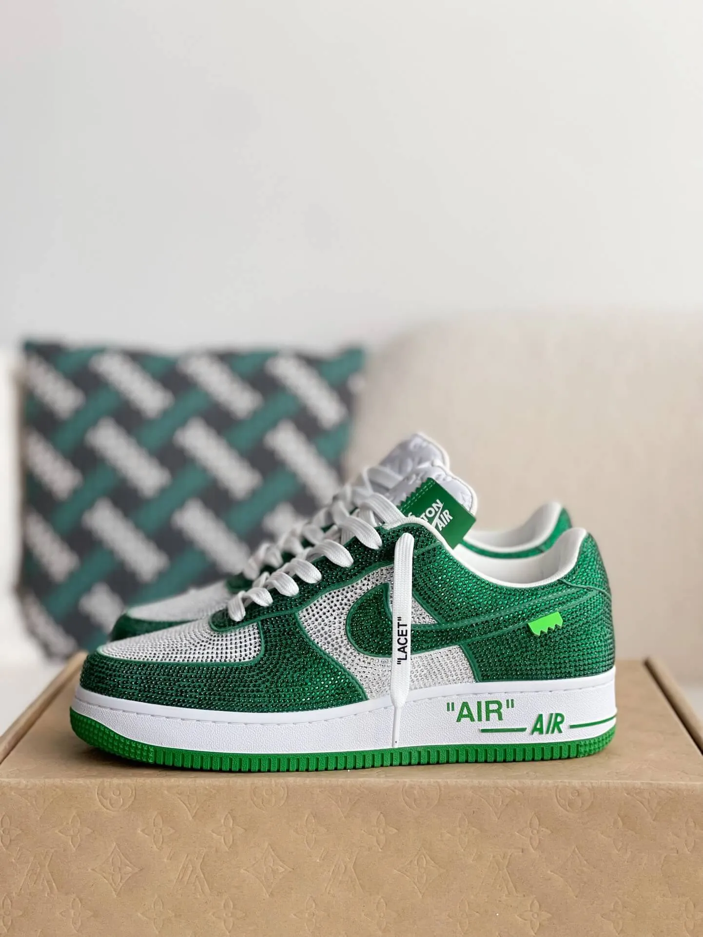 Nike x Louis Vuitton LV Air Force 1 Trainer Green White Rhinestone Sneakers