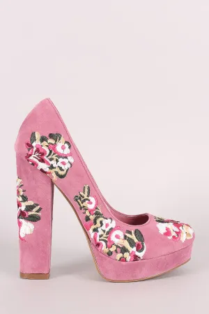 Shoe Republic LA Embroidered Floral Round Toe Platform Pump