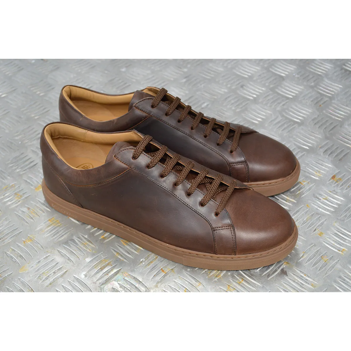 SOLOVAIR Sneaker- Gaucho Crazy Horse